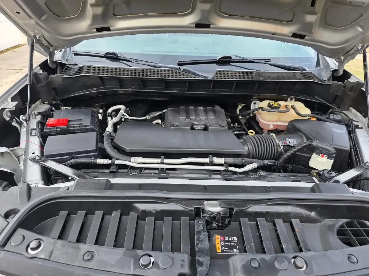 Cleaned engine bay detail